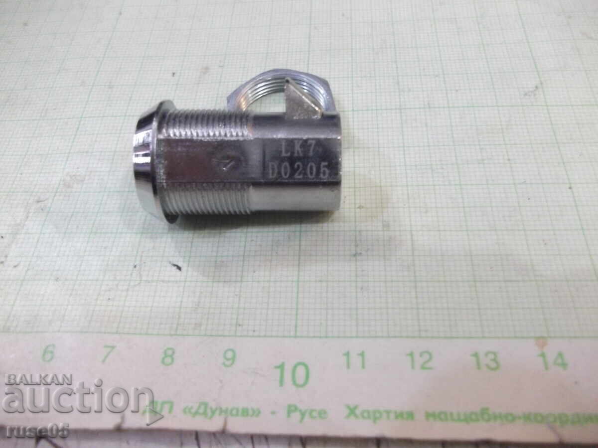 Delivery of Lock "LK7 - D0205" with two keys new Delivery of Lock "LK7 - D0205" with two keys new