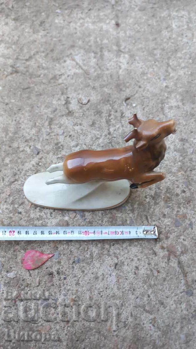 OLD BULGARIAN PORCELAIN STATUETTE DEER FIGURE - 5 OLD BULGARIAN PORCELAIN STATUETTE DEER FIGURE - 5