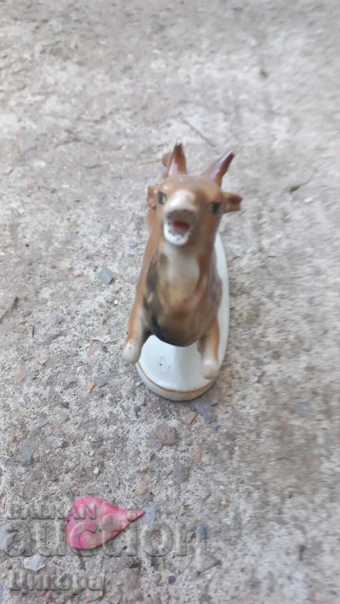 OLD BULGARIAN PORCELAIN STATUETTE DEER FIGURE - 6 OLD BULGARIAN PORCELAIN STATUETTE DEER FIGURE - 6