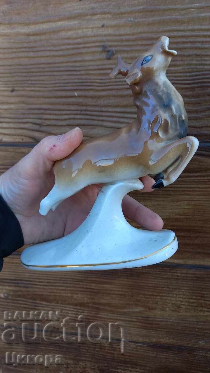 OLD BULGARIAN PORCELAIN STATUETTE DEER FIGURE OLD BULGARIAN PORCELAIN STATUETTE DEER FIGURE