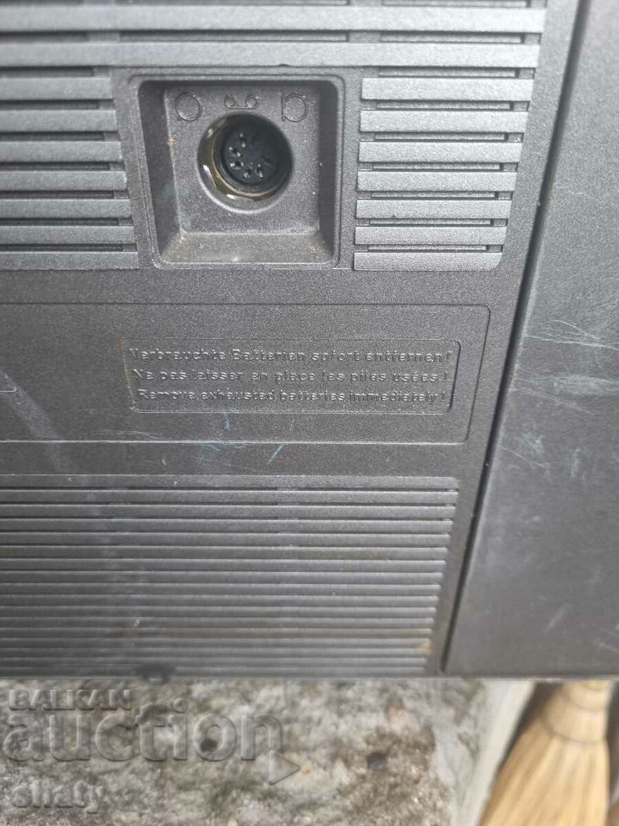 Παλιό κασετόφωνο ITT - 6 Παλιό κασετόφωνο ITT - 6