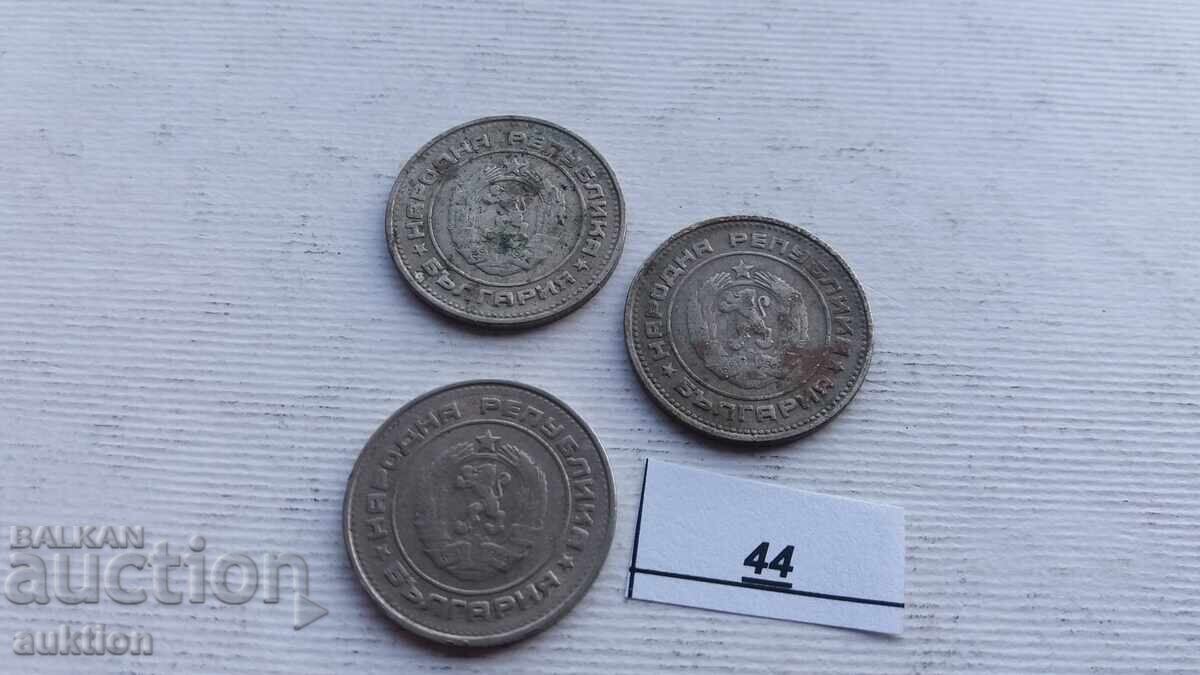 20 HUNDREDS 1989 3 ISSUES - 7