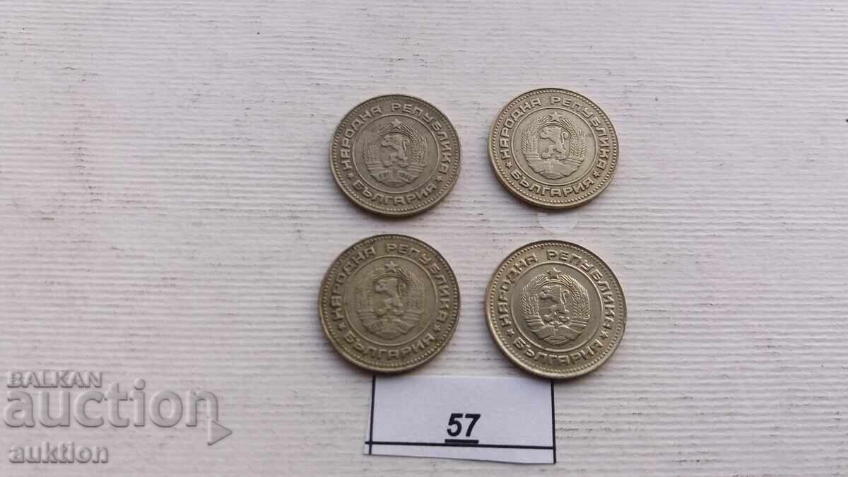 10 HUNDREDS 1974 4 ISSUES - 5 10 HUNDREDS 1974 4 ISSUES - 5