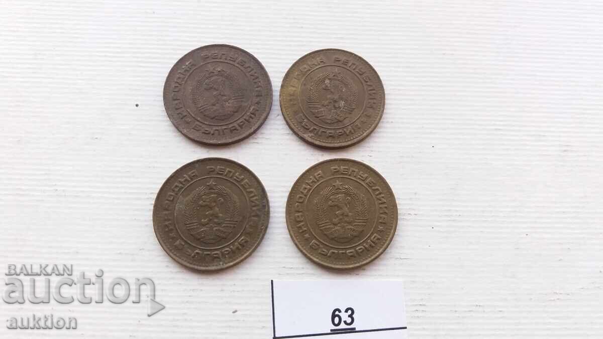 2 HUNDREDS 1988 AND 1989 4 ISSUES - 6 2 HUNDREDS 1988 AND 1989 4 ISSUES - 6