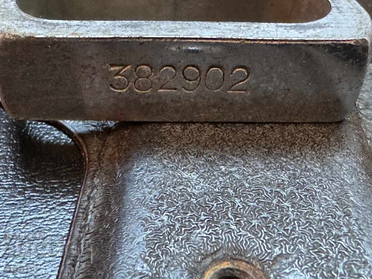 Delivery of Starting Pistol “SLAVIA”