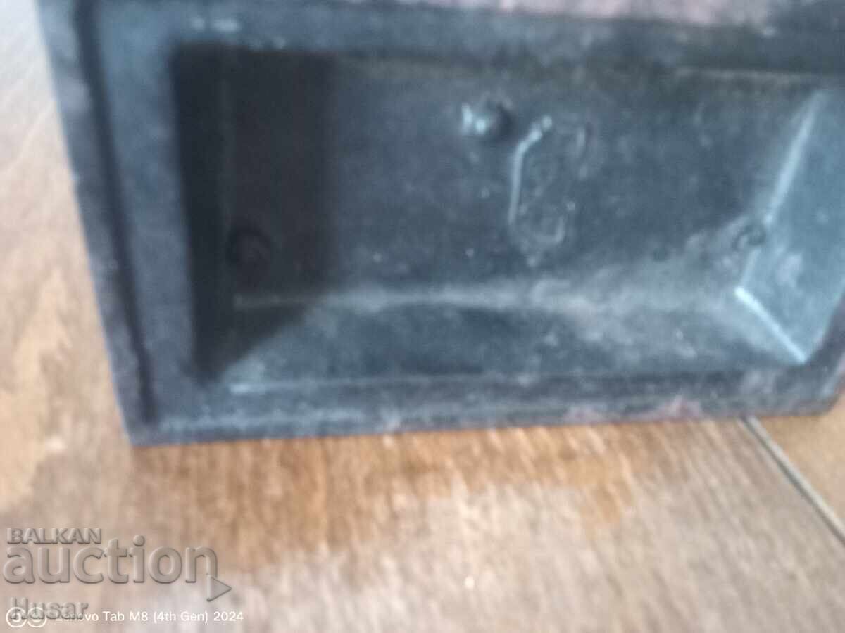 Delivery of Kasli Prince Yuri Dolgoruky Sculpture, Plastic, New Price 270 Delivery of Kasli Prince Yuri Dolgoruky Sculpture, Plastic, New Price 270