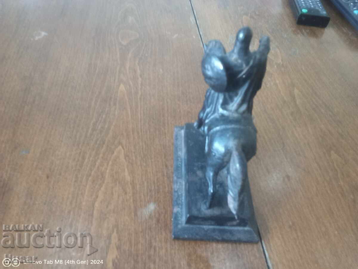 Kasli Prince Yuri Dolgoruky Sculpture, Plastic, New Price 270 - 7 Kasli Prince Yuri Dolgoruky Sculpture, Plastic, New Price 270 - 7