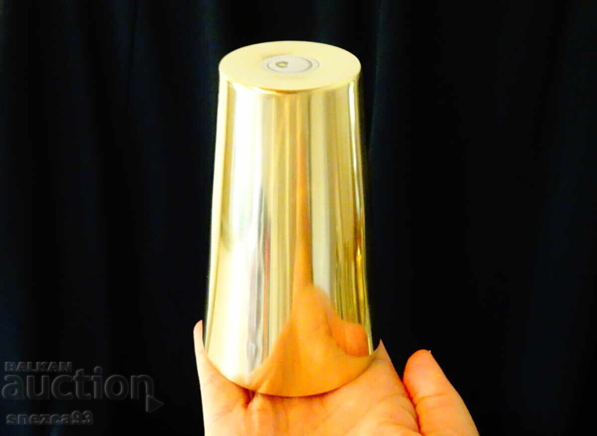 Auction Bronze cup 400 ml., from 1923 Auction Bronze cup 400 ml., from 1923