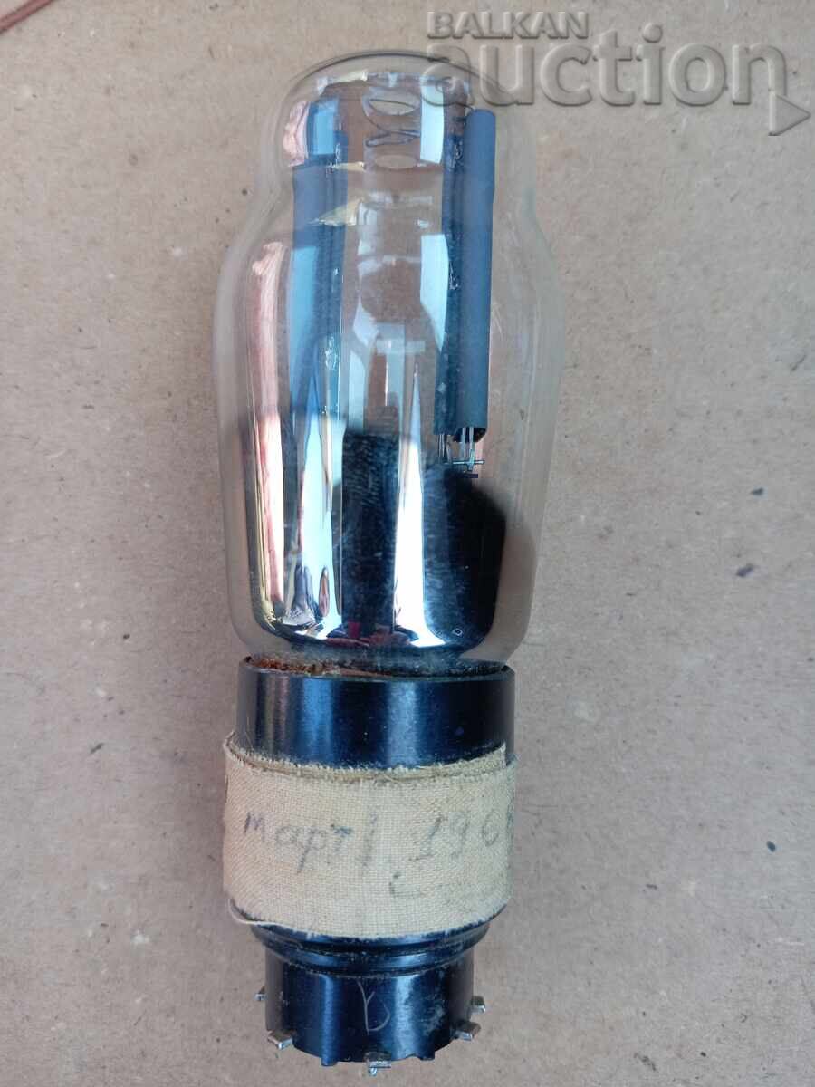 Доставка на Старинна радио лампа Доставка на Старинна радио лампа