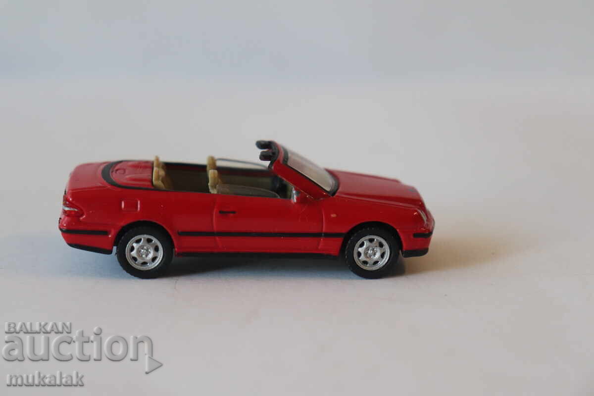 Auction 1:72 HONGWELL MERCEDES BENZ CLK TOY CAR MODEL Auction 1:72 HONGWELL MERCEDES BENZ CLK TOY CAR MODEL