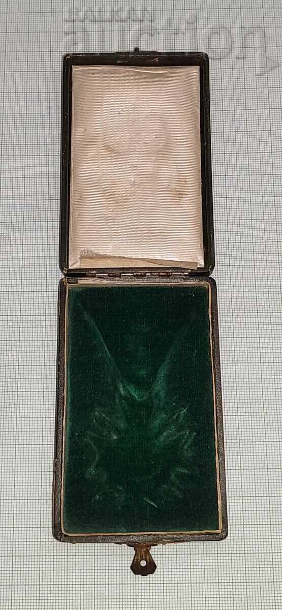 Auction ORDER OF COURAGE IV DEGREE II CLASS KINGDOM OF BULGARIA Auction ORDER OF COURAGE IV DEGREE II CLASS KINGDOM OF BULGARIA