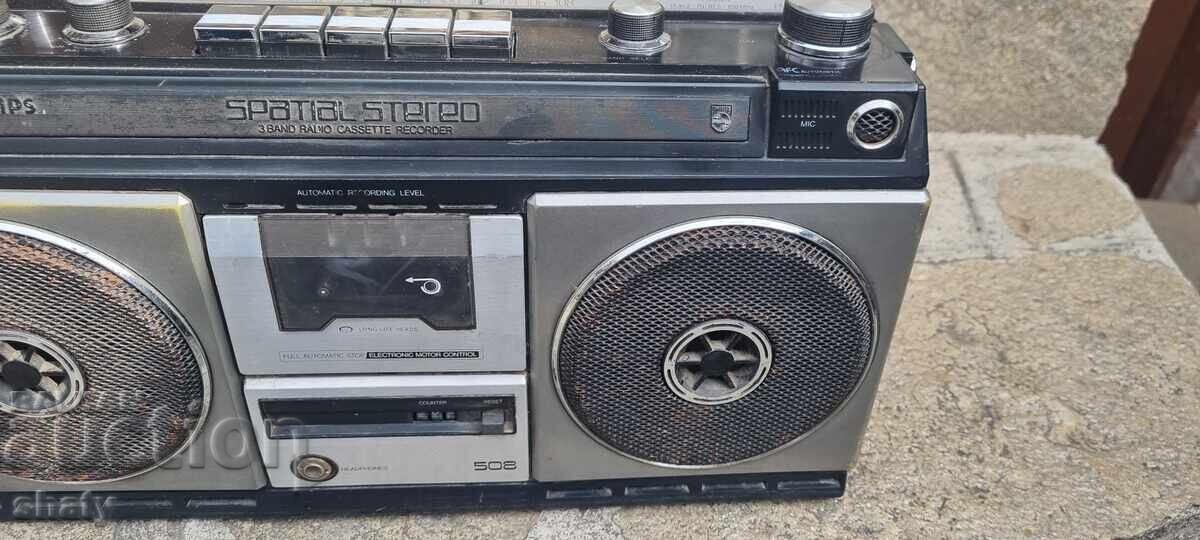 Auction Old Phillips cassette player Auction Old Phillips cassette player
