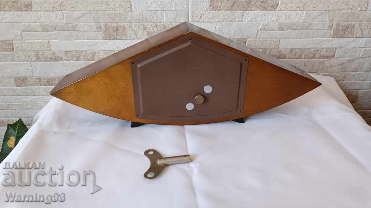 Παλιό επιτραπέζιο ρολόι - άνοιξη - 1970. - 6