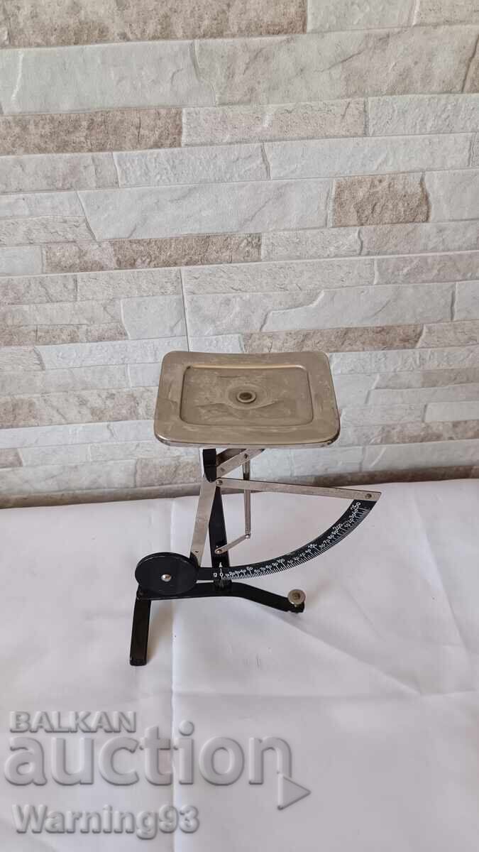 Old postal scale up to 250 grams - Made in Germany with price 65.00 BGN | € 33.23 Old postal scale up to 250 grams - Made in Germany with price 65.00 BGN | € 33.23