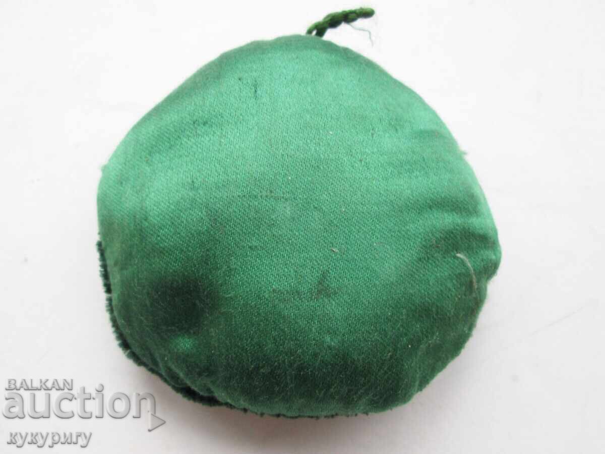 Auction 19th century old Renaissance needlepoint velvet wire embroidery Auction 19th century old Renaissance needlepoint velvet wire embroidery