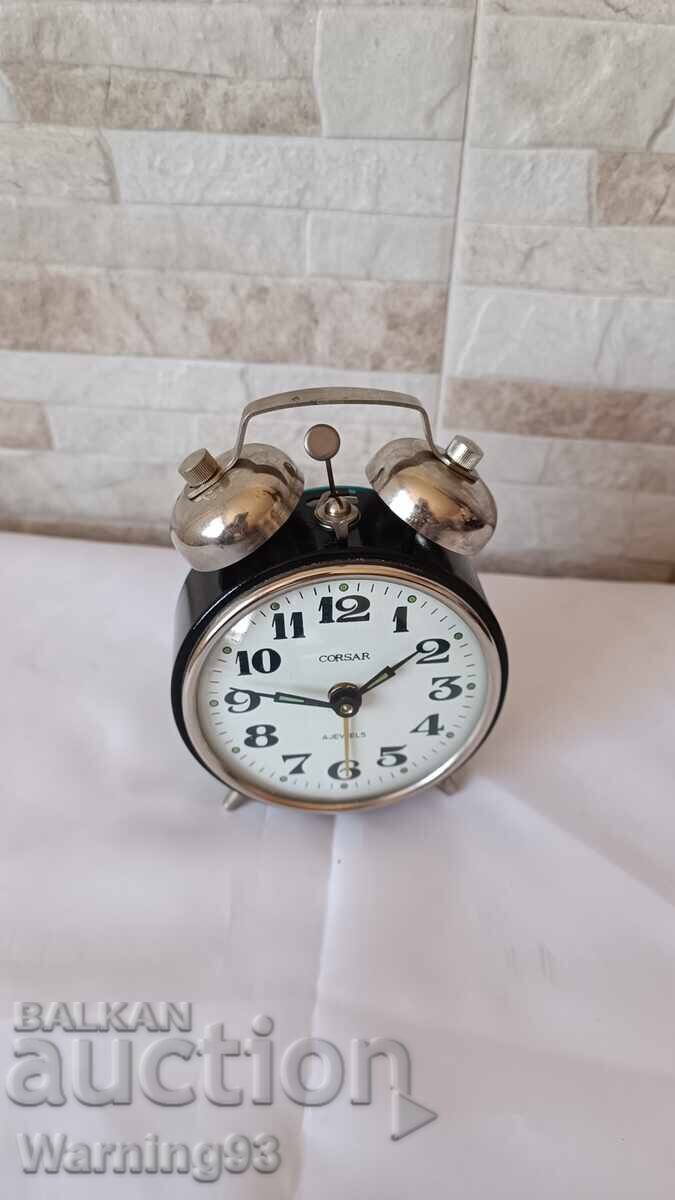 Стар часовник / будилник - CORSAR - Made in Hungary - 1965г. с цена 55.00 лв. | € 28.12 Стар часовник / будилник - CORSAR - Made in Hungary - 1965г. с цена 55.00 лв. | € 28.12