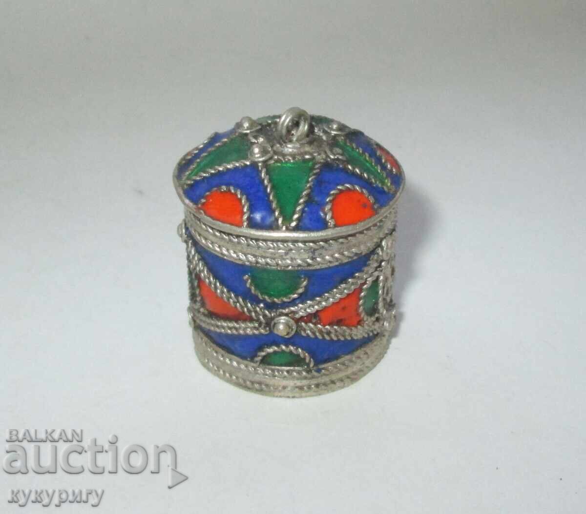 Old small box with cellular enamel Old small box with cellular enamel