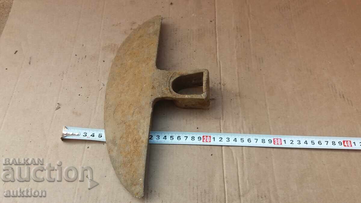 hoe - solid iron - 5 hoe - solid iron - 5