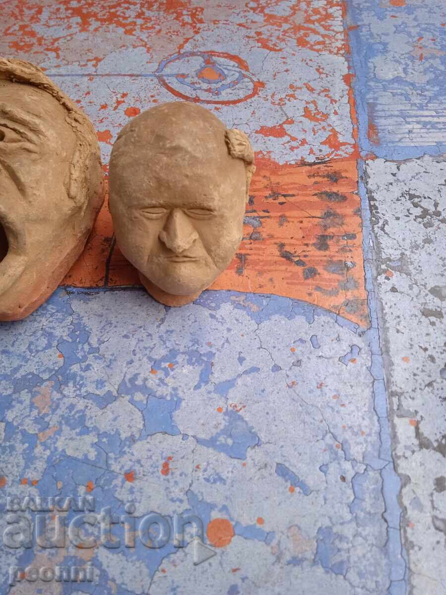 Delivery of Three clay heads, handmade