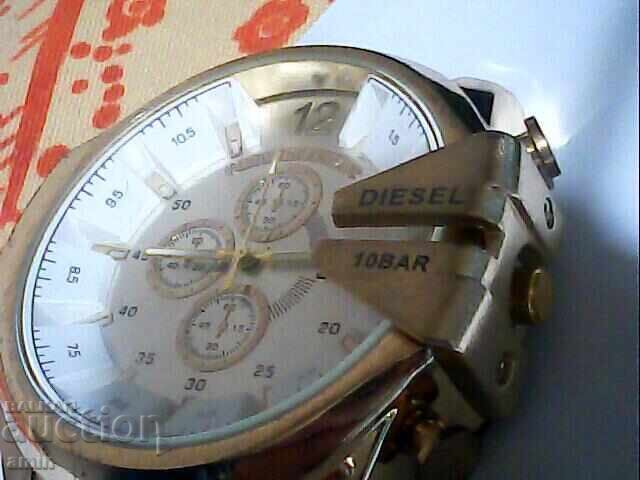 2 ολοκαίνουργια ρολόγια λειτουργούν τέλεια με τιμή 35.00 BGN | € 17.90