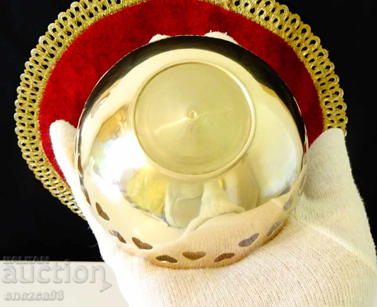 Delivery of Brass candy box, bowl, heart Delivery of Brass candy box, bowl, heart