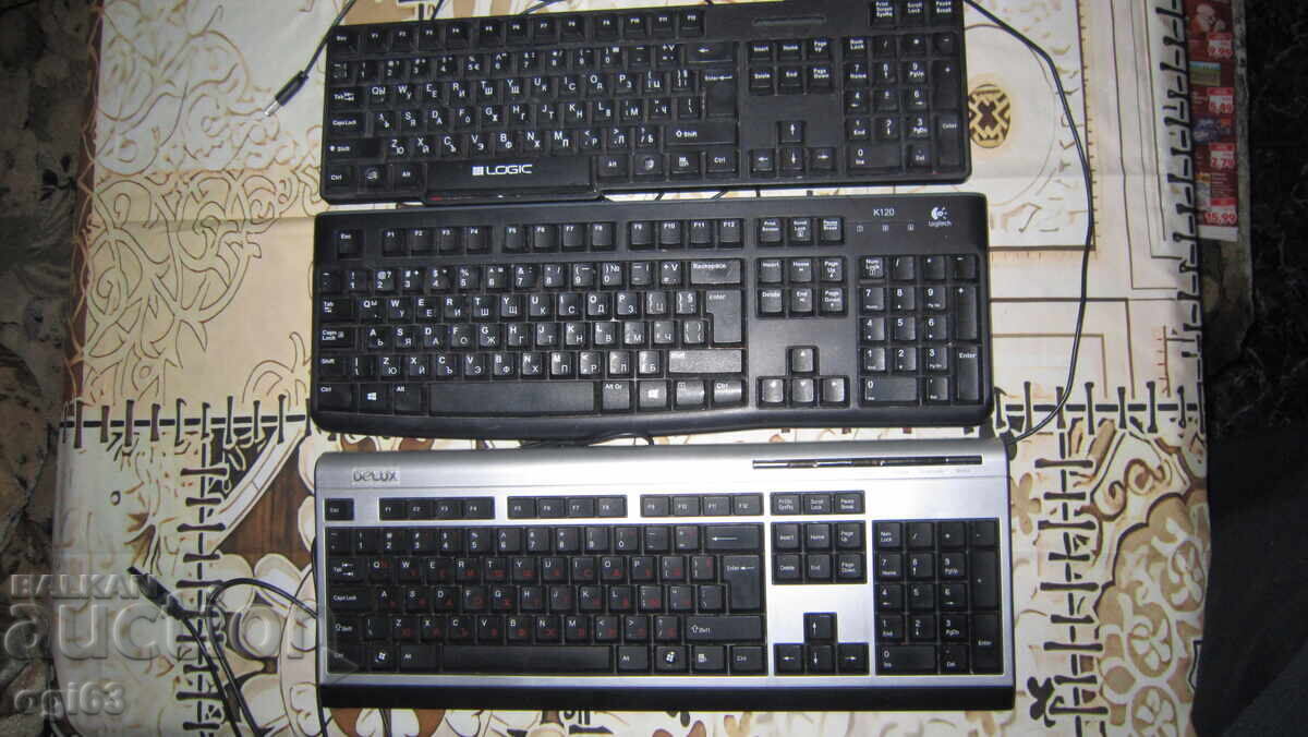 3 pcs Computer keyboards 3 pcs Computer keyboards