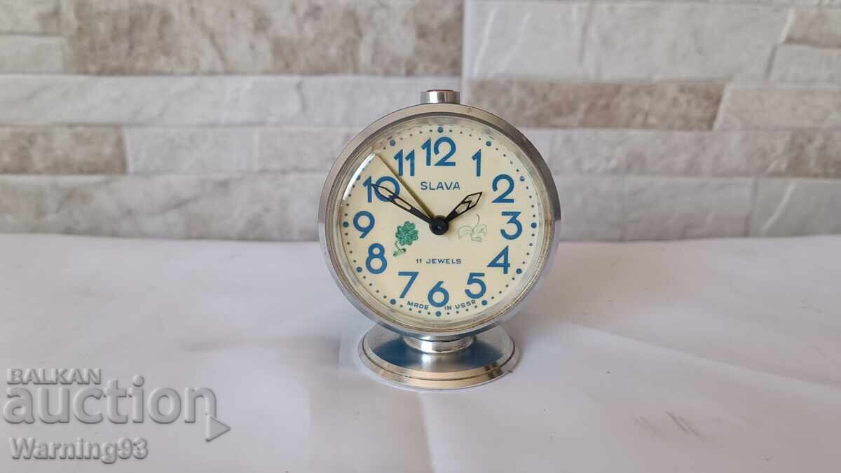 Old clock / alarm clock - SLAVA / SLAVA - Made in USSR Old clock / alarm clock - SLAVA / SLAVA - Made in USSR