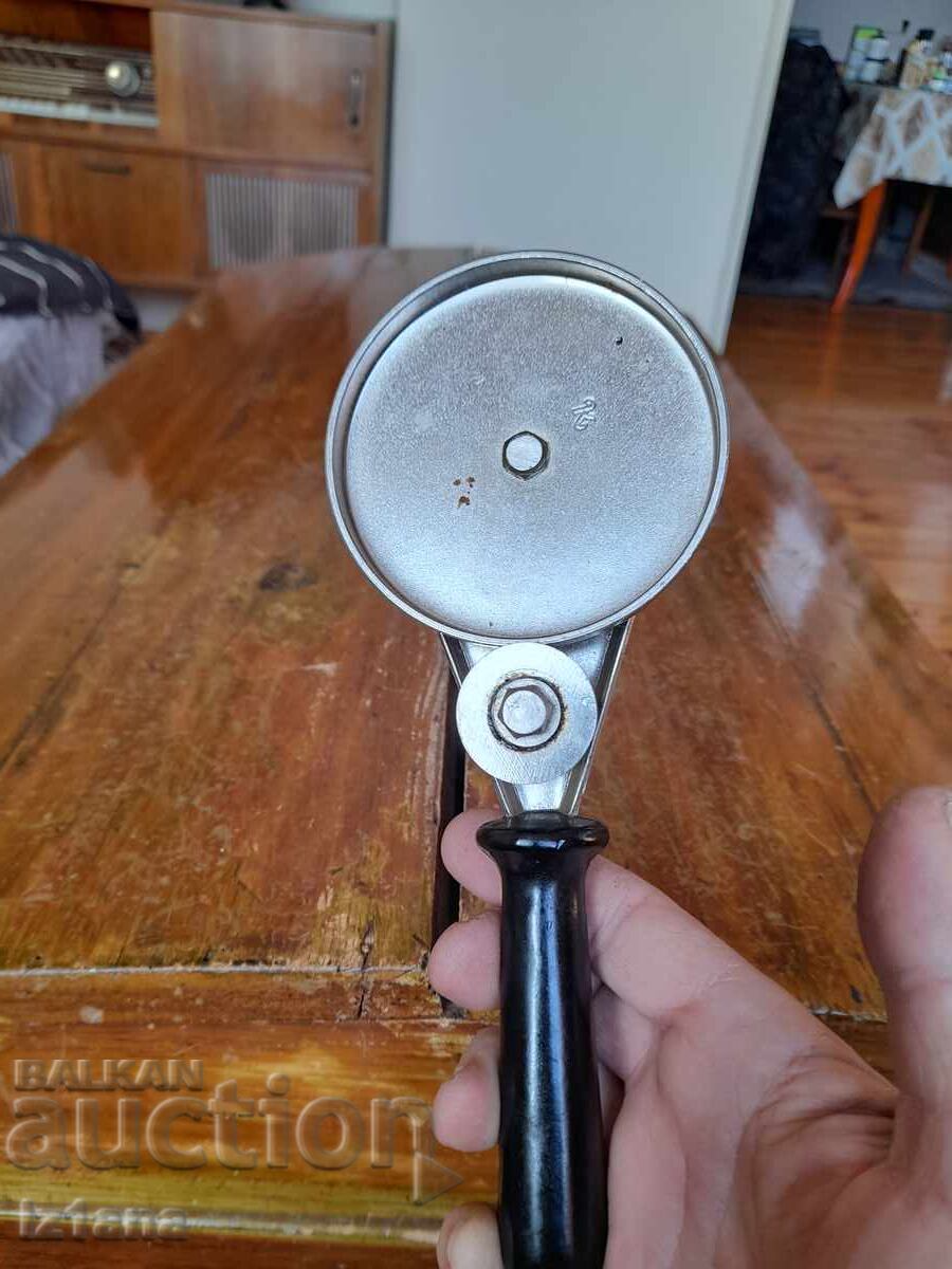 Delivery of Old jar stopper Delivery of Old jar stopper