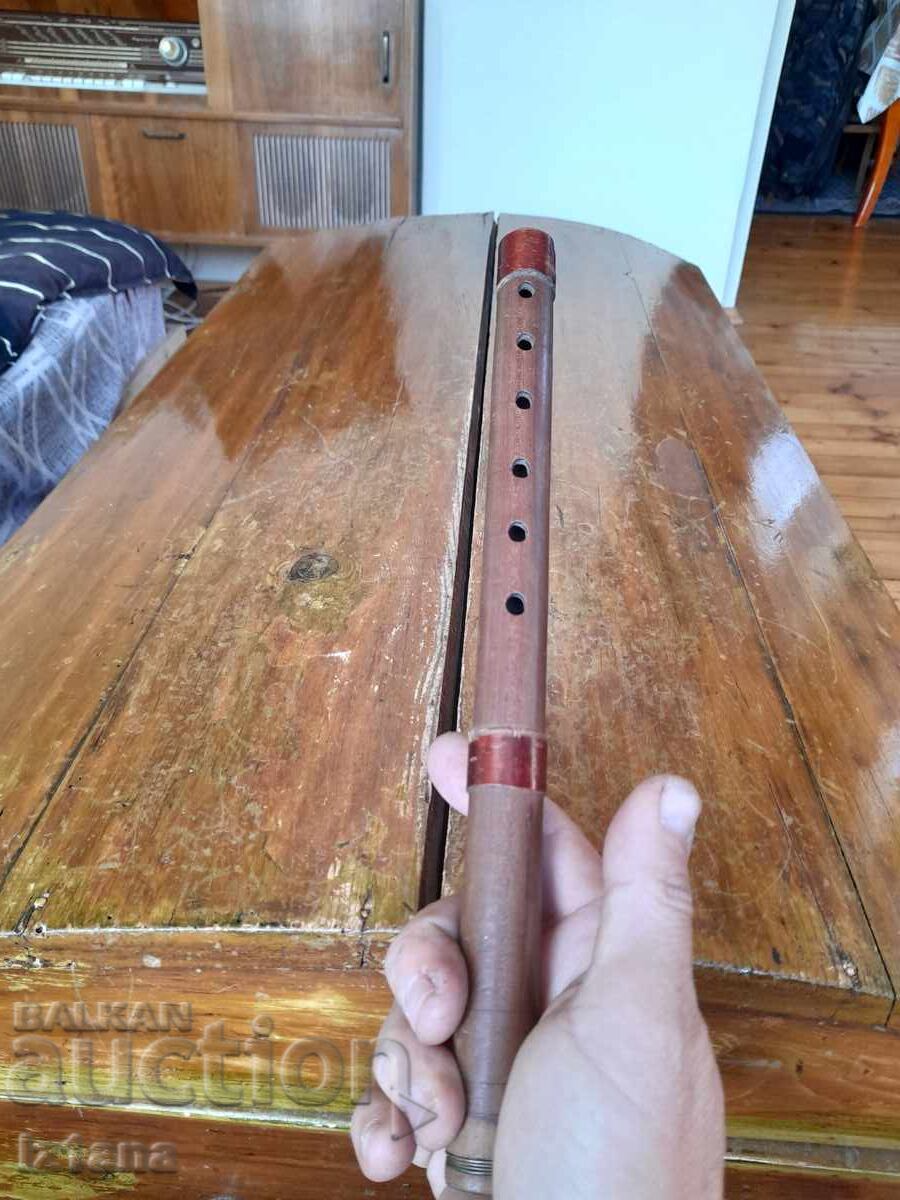 Delivery of Old rascal, duduk, whistle Delivery of Old rascal, duduk, whistle