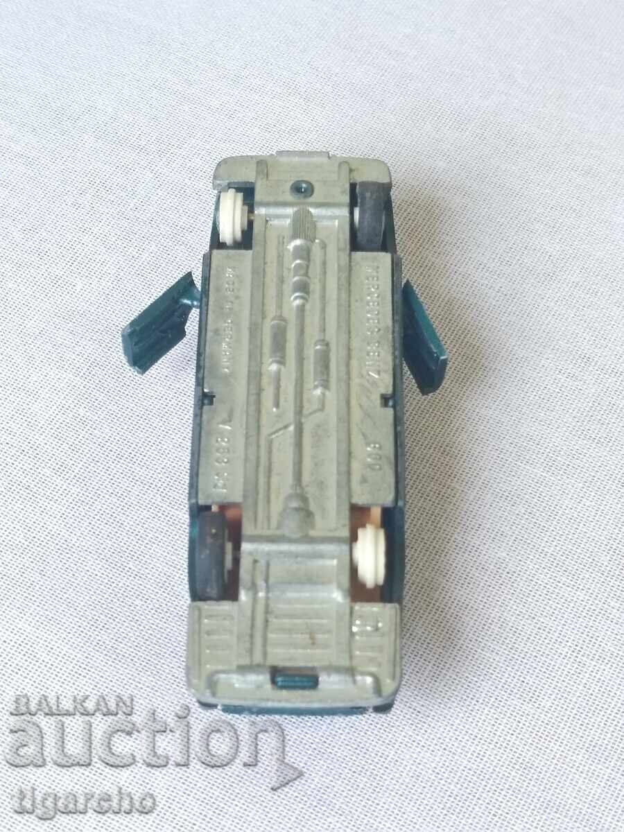 Μεταλλικό καρότσι Mercedes - 5