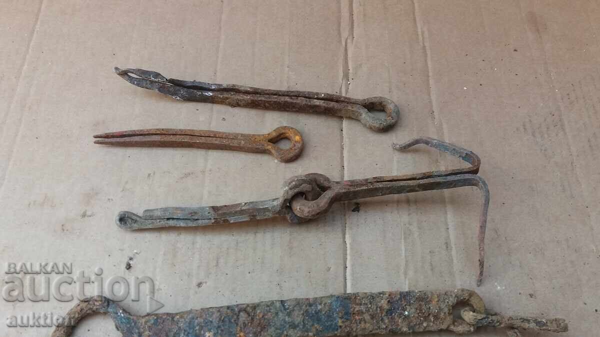 ΣΦΥΡΗΤΕΡΕΣ ΚΛΕΙΔΑΡΙΑ ΑΝΑΓΕΝΝΗΣΗΣ ΚΑΙ ΜΕΝΤΕΣΕΙΣ ΠΥΛΩΝ - 6