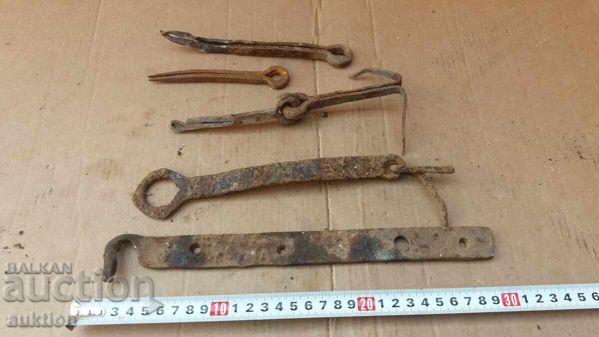 ΣΦΥΡΗΤΕΡΕΣ ΚΛΕΙΔΑΡΙΑ ΑΝΑΓΕΝΝΗΣΗΣ ΚΑΙ ΜΕΝΤΕΣΕΙΣ ΠΥΛΩΝ