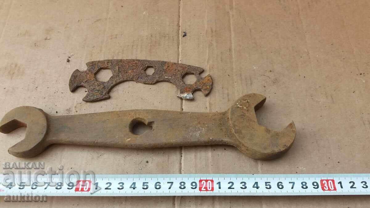 Delivery of MASSIVE MILITARY KEYS Delivery of MASSIVE MILITARY KEYS