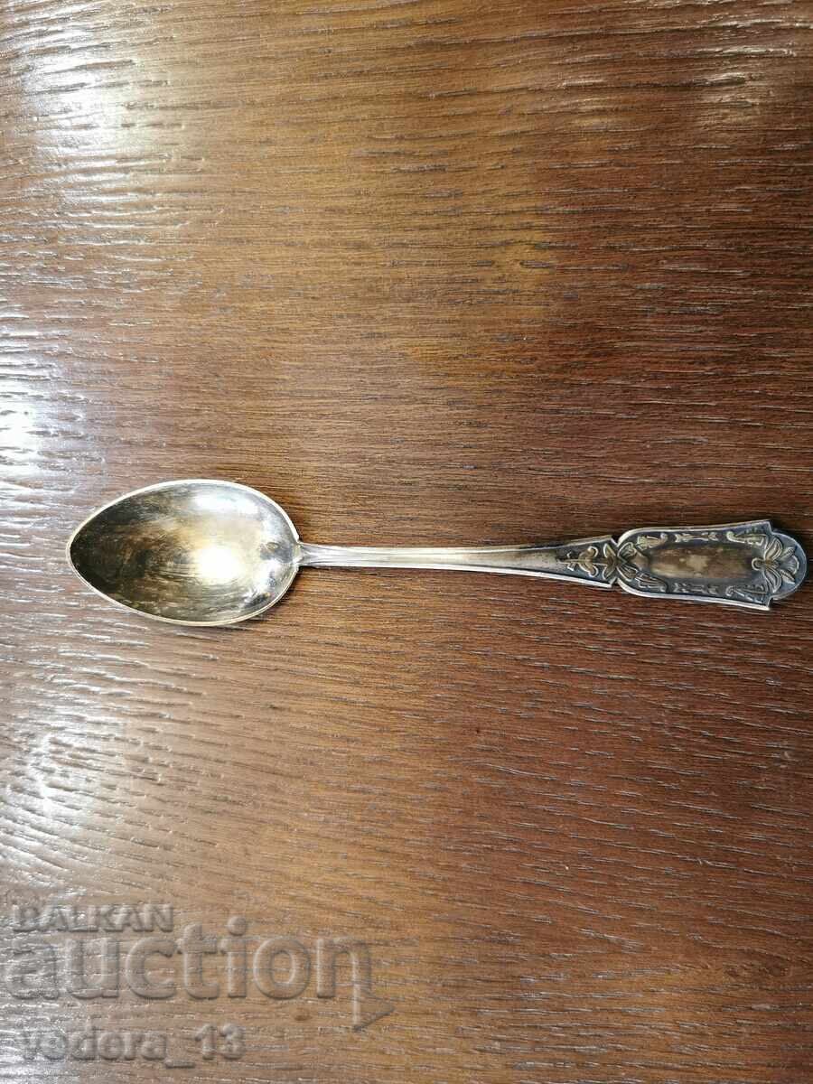 set of old silver spoons with price 650.00 BGN | € 332.34