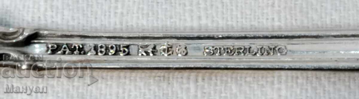 I am selling a set of old silver oyster cutlery. - 6 I am selling a set of old silver oyster cutlery. - 6