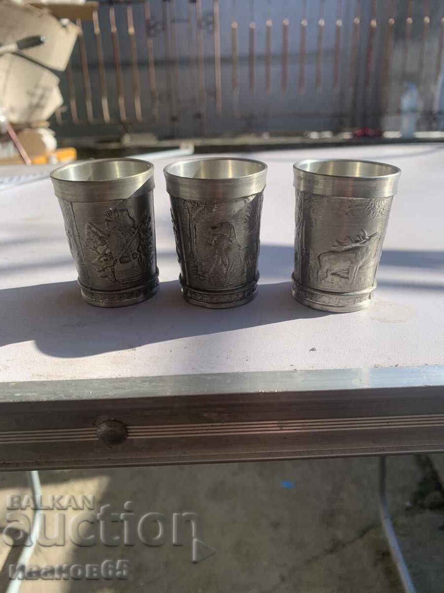 малки чашки калай зин с цена 18.00 лв. | € 9.20 малки чашки калай зин с цена 18.00 лв. | € 9.20