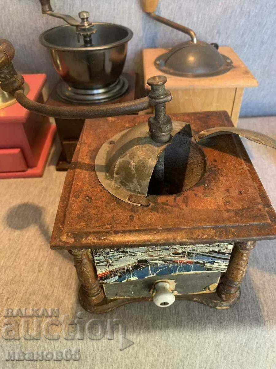 παλιός ξύλινος μύλος 4 με τιμή 30.00 BGN | € 15.34 παλιός ξύλινος μύλος 4 με τιμή 30.00 BGN | € 15.34