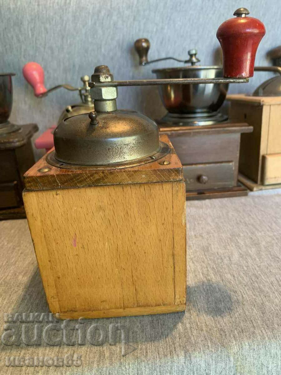 Auction old wooden coffee grinder 1 Auction old wooden coffee grinder 1