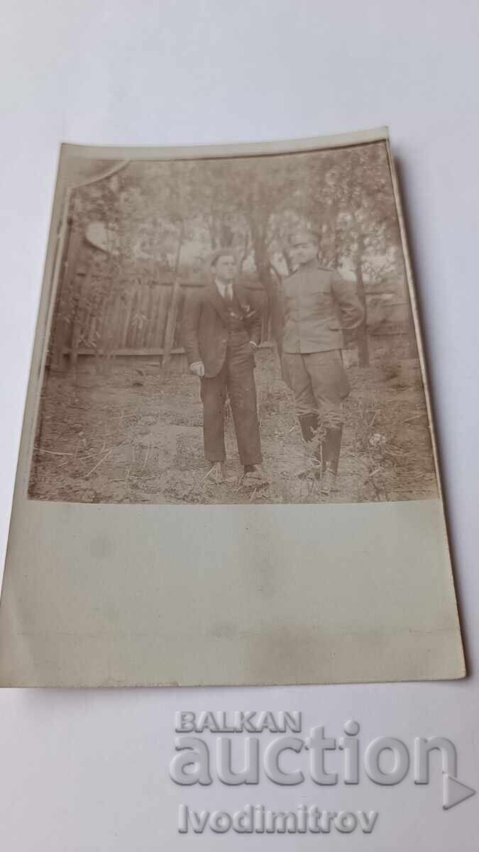 Photo Officer and man in PSV yard Photo Officer and man in PSV yard