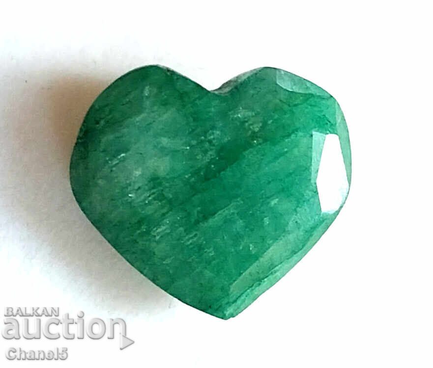 Аукцион ЕСТЕСТВЕН  СМАРАГД -  СЪРЦЕ, БРАЗИЛИЯ - 7.70 карата (779)