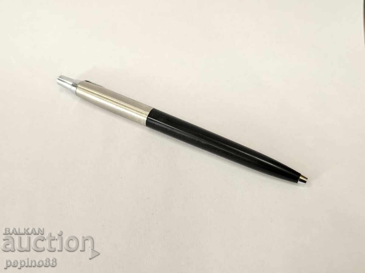 Licitație Pix Parker cu cutie Licitație Pix Parker cu cutie