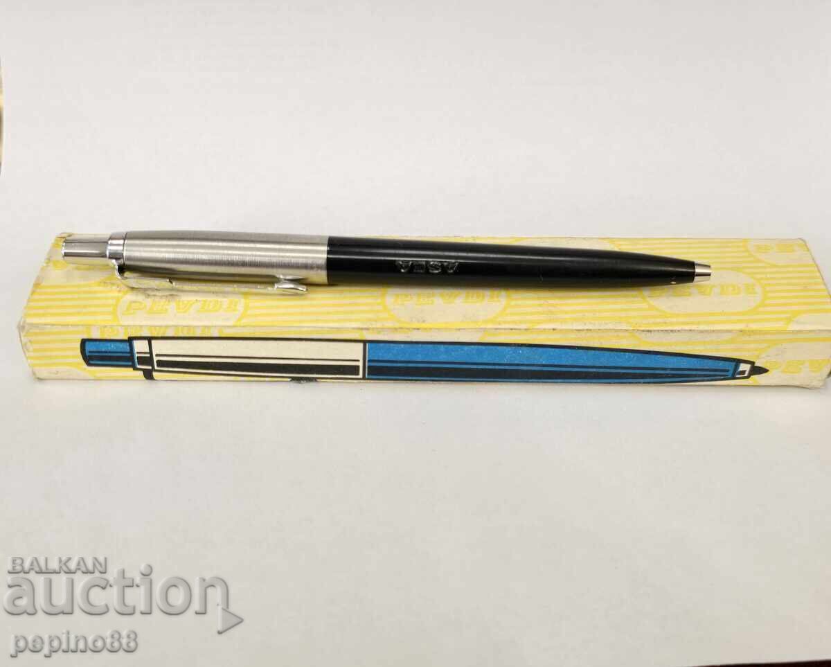 Pix Parker cu cutie Pix Parker cu cutie