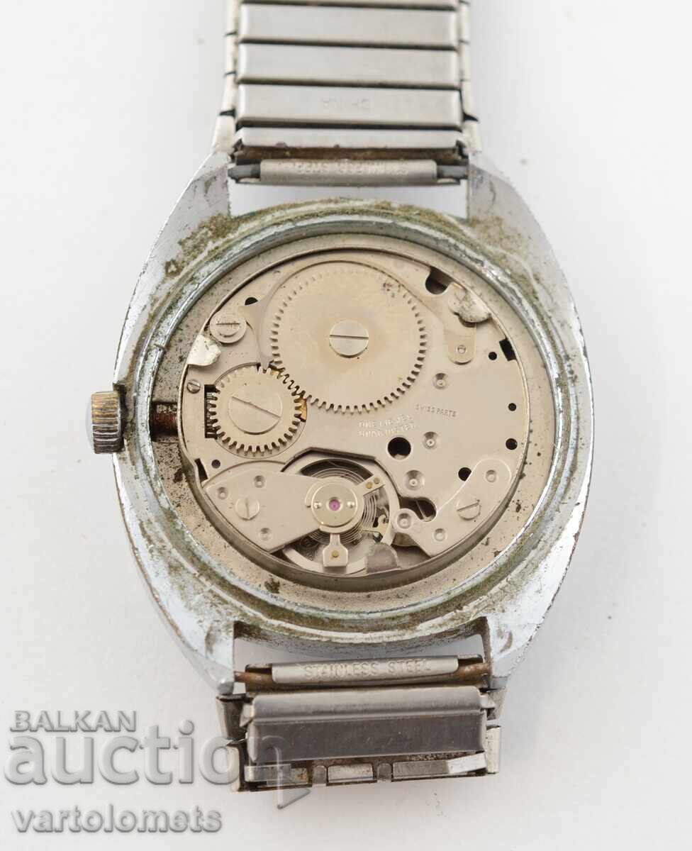 Men's watch CЕTIZEN SWISS MADE - works with price 9.00 BGN | € 4.60 Men's watch CЕTIZEN SWISS MADE - works with price 9.00 BGN | € 4.60