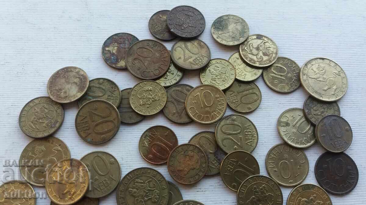 Auction 60 NUMBER OF COINS 1992-1997 YEAR VARIOUS DENOMINATIONS Auction 60 NUMBER OF COINS 1992-1997 YEAR VARIOUS DENOMINATIONS