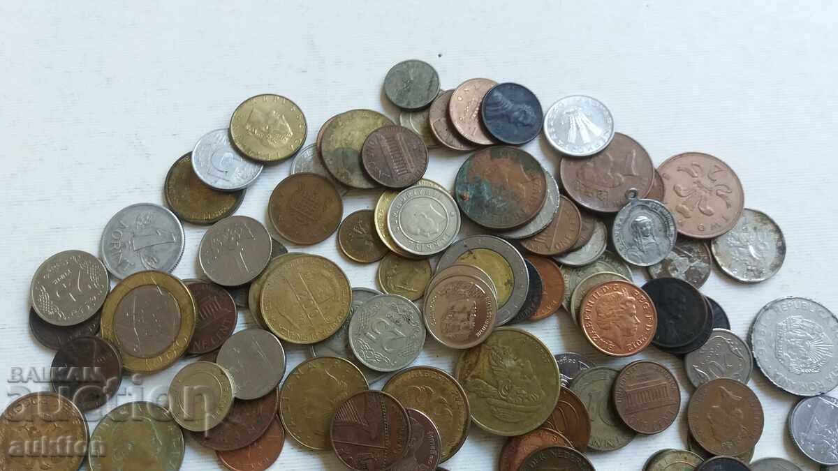 100 FOREIGN COINS FROM AROUND THE WORLD with price 15.99 BGN | € 8.18 100 FOREIGN COINS FROM AROUND THE WORLD with price 15.99 BGN | € 8.18