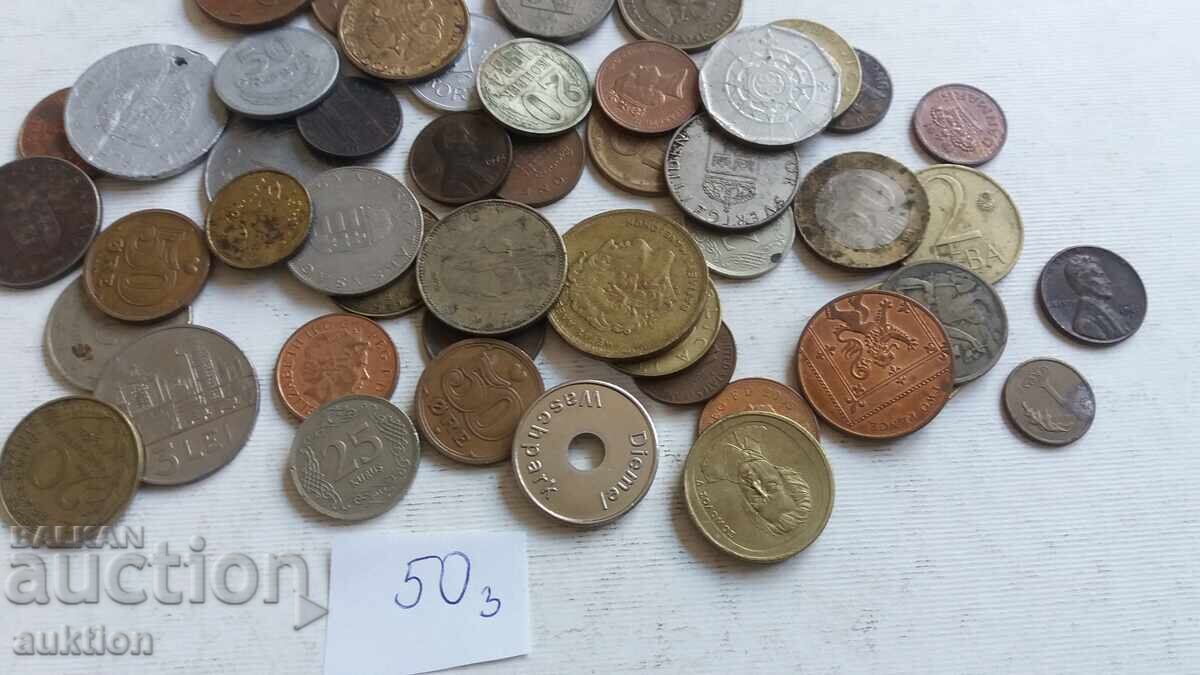Delivery of 50 FOREIGN COINS FROM AROUND THE WORLD Delivery of 50 FOREIGN COINS FROM AROUND THE WORLD