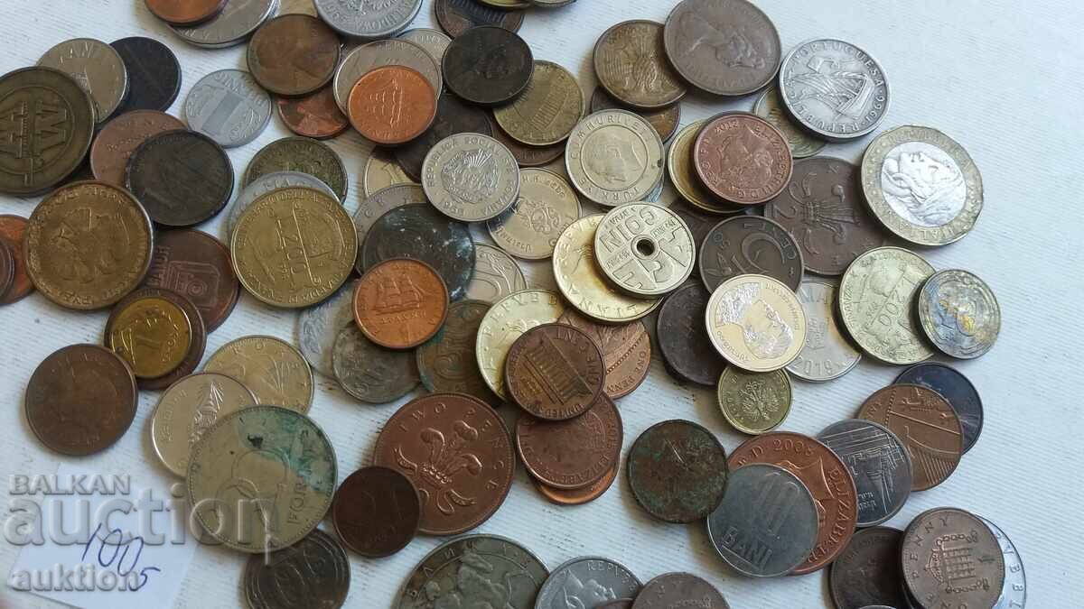 100 FOREIGN COINS FROM AROUND THE WORLD - 6 100 FOREIGN COINS FROM AROUND THE WORLD - 6