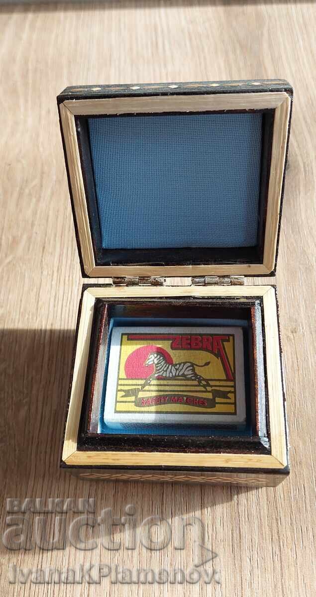 Excellent wooden box for connoisseurs - 6