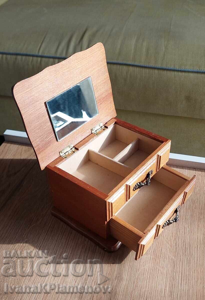 Musical wooden jewelry box for connoisseurs