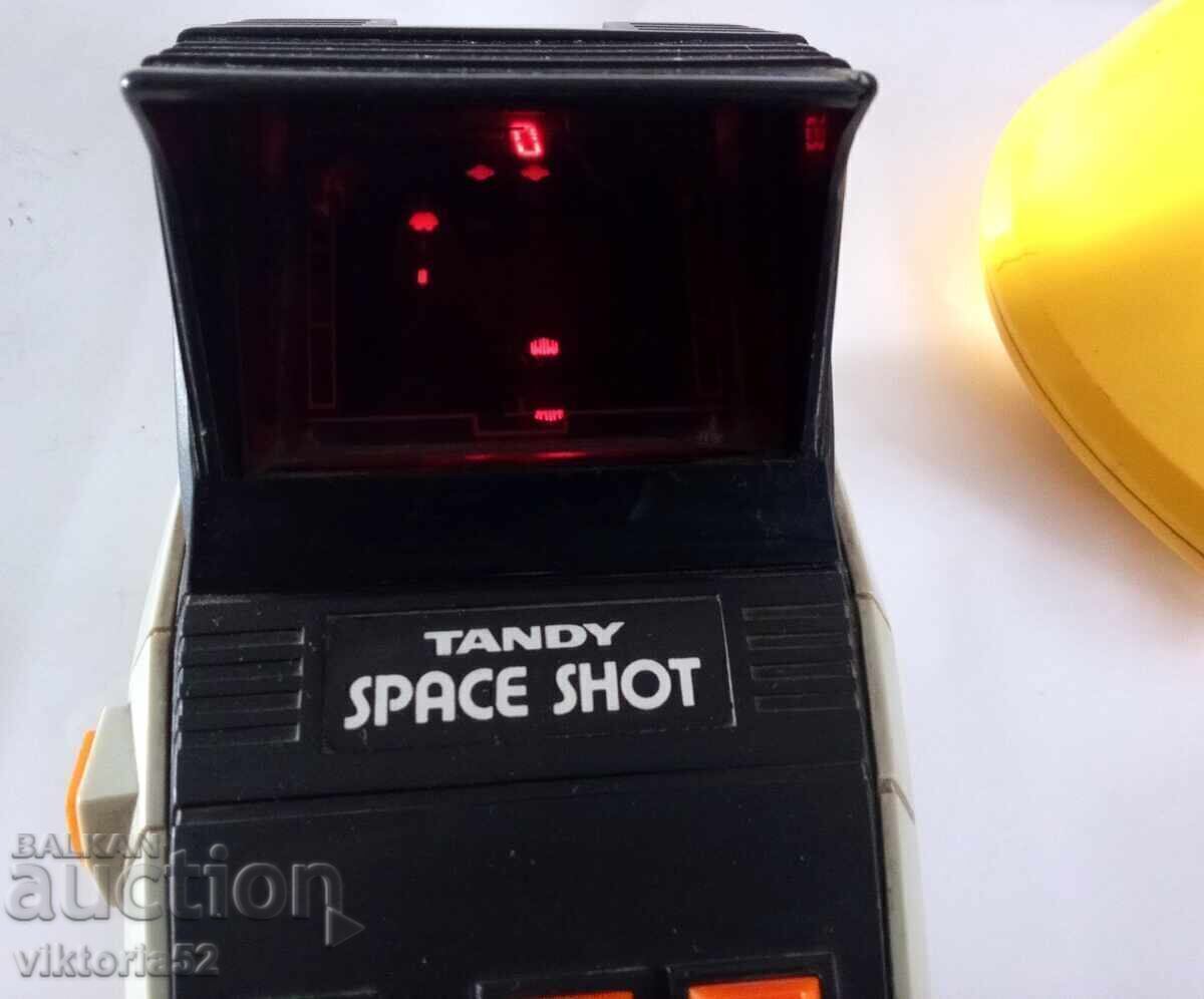 Livrarea Două jocuri electronice LED pentru copii vechi din anii 1980.